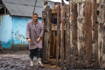 Відомий блогер шокував фотоісторією з циганського табору на Закарпатті