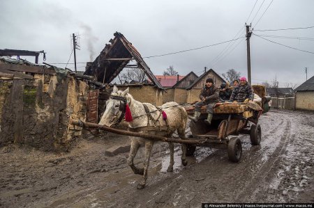 Відомий блогер шокував фотоісторією з циганського табору на Закарпатті